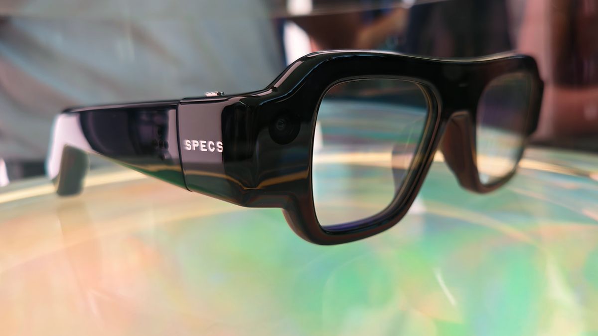 DawentsIT: Snap Officially Launches Specs, Its New Standalone AR Glasses Built To Work Like A Computer